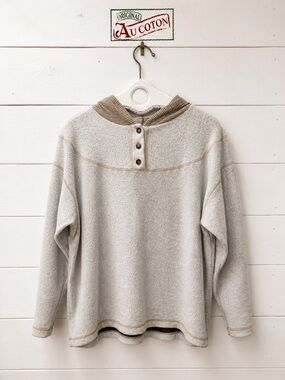 Au Coton Hooded Pullover – Unisex One Size – Made in Canada